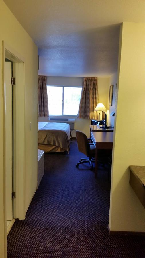 Riverwalk Inn & Suites Fort Atkinson Eksteriør billede